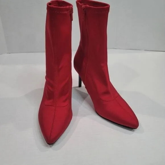Mix No. 6 Cadaoria Red Pointed Toe Ankle boots Size 6
