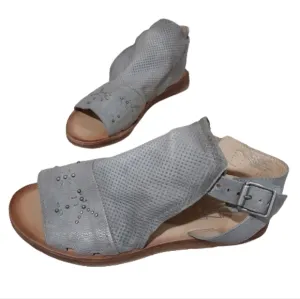 Miz Mooz Fifi Gladiator Sandals Size 39 Gray Leather Studded Open Toe Ankle Stap