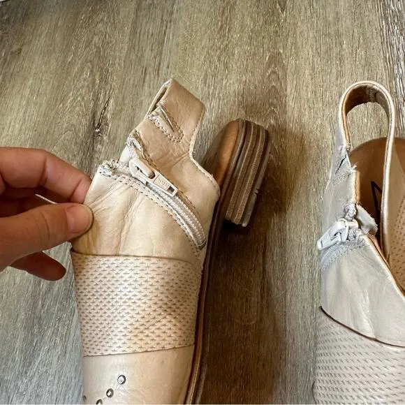 Miz Mooz Leather Side Zip Darcie Sandals