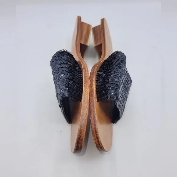 Mystique Black Sequined Leather Slides Sandals Block Heels Size 9