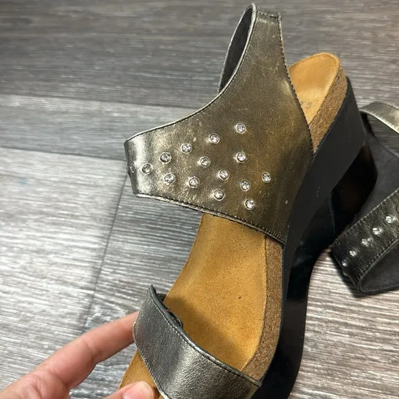 Naot leather wedges sandals woman’s size 40 (d55)