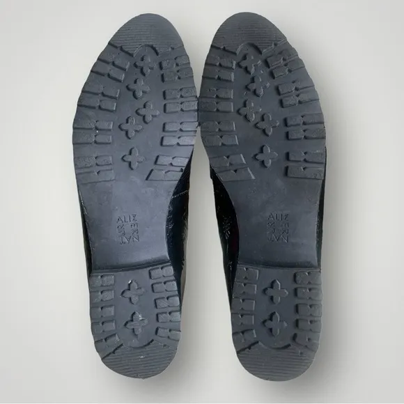 NATURALIZER Gaia Studded Lug Sole Loafer | Black‎ Patent Leather | Size 9.5