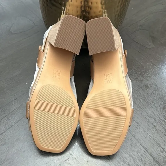 Naturalizer Rose Leather Block Heel Sandals