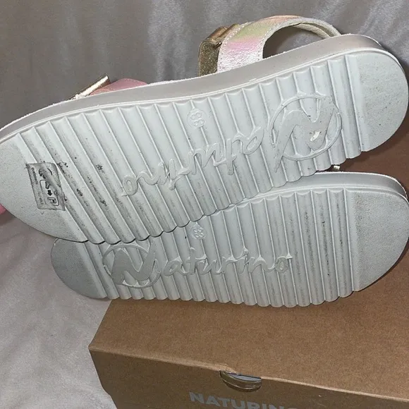 NATURINO SUMATRA Leather sandals in Pink