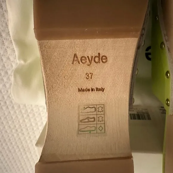 NEW | AEYDE  Bobbie Leather Clog Sandals | Apple Green