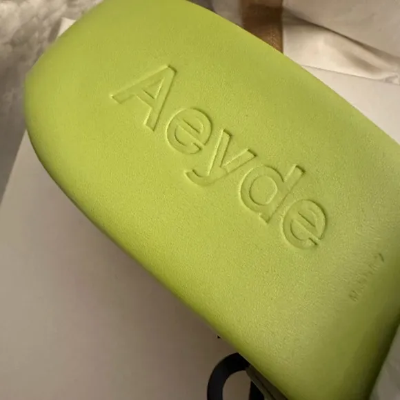 NEW | AEYDE  Bobbie Leather Clog Sandals | Apple Green