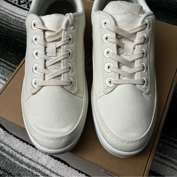 New Allbirds The Canvas Pacer Low-top Sneakers in Natural White Size 10