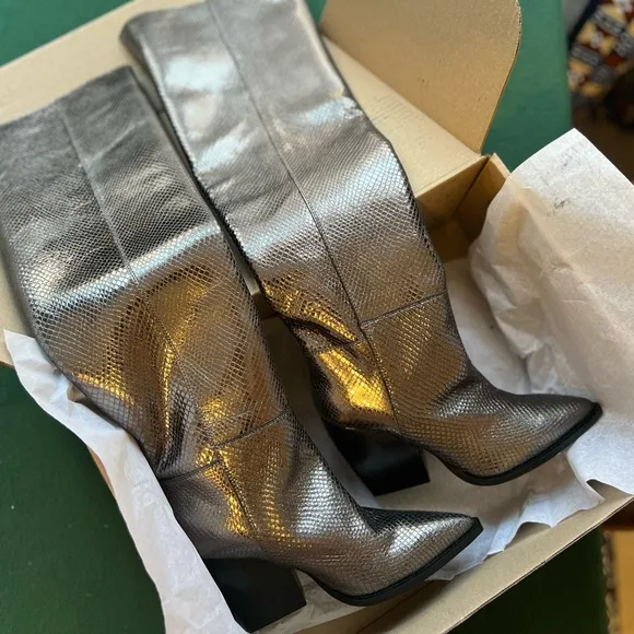 new ALLSAINTS Reina Snake Boot in Gunmetal Grey size 6