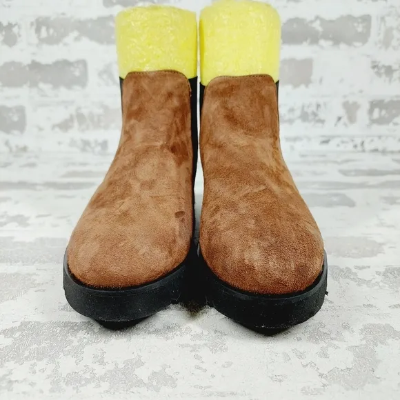 New Amalfi By Rangoni Brown Suede Pull On Chunky Sole Chelsea Boots W687