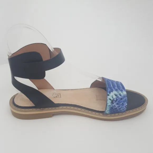 New Anthropologie Vanessa Wu leather sandals EU 40