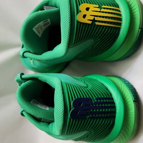 New Balance FuelCell Hesi Low Green Athletic Basketball Sneakers (m size 14)