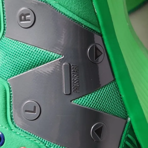 New Balance FuelCell Hesi Low Green Athletic Basketball Sneakers (m size 14)