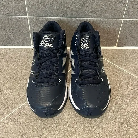 New Balance KB82NVY basketball shoes sneakers 82 Boys Girls Youth Size 13