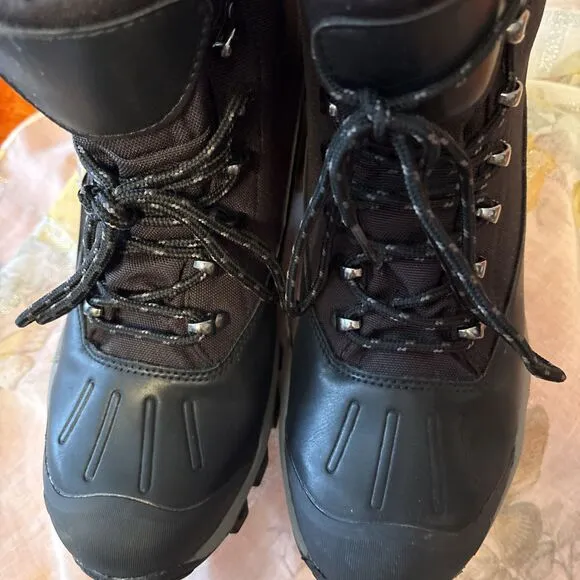 New Black Pacific Mountain Lumber/Hiking Boots Size 8/Memory Foam/Thinsulate