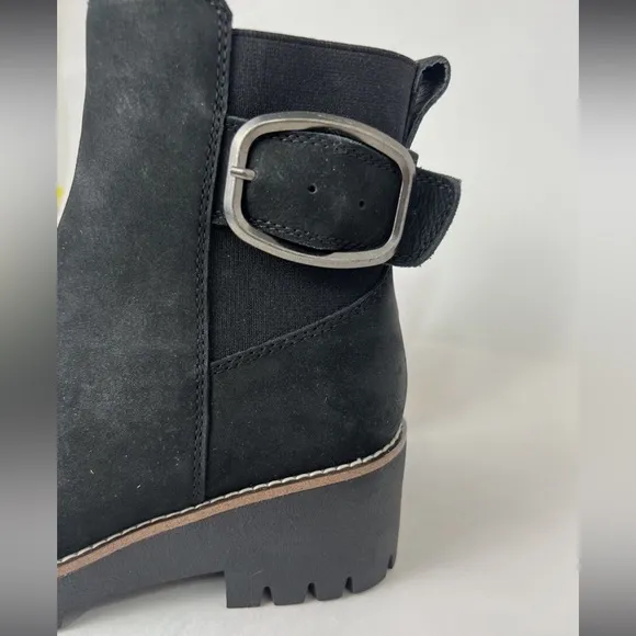 New Blondo Waterproof boots black size 9