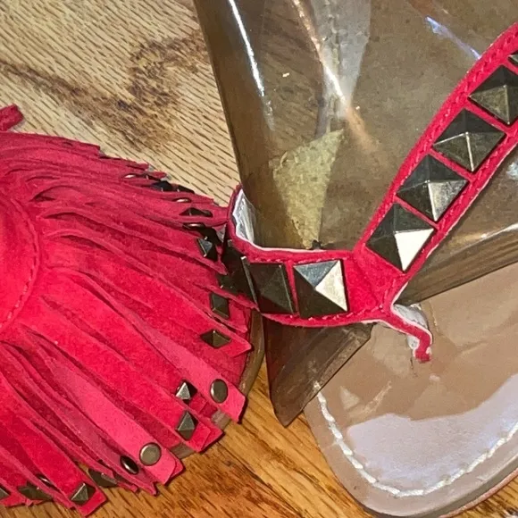 NEW Candela BOHO  hippie Red SUEDE Studded  FRINGE  Flat sandal 6