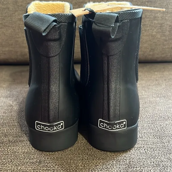 New Chooka Eastlake Waterproof Faux Fur Lined Chelsea Boot Women’s Size 6