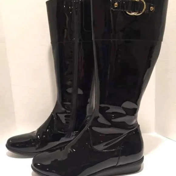 NEW COLE HAAN WATERPROOF RAIN BOOTS SIZE 10.5