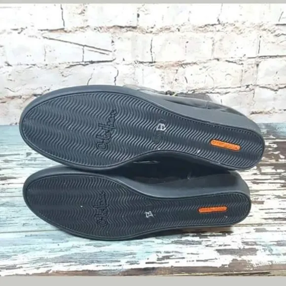 NEW COLE HAAN WATERPROOF RAIN BOOTS SIZE 10.5