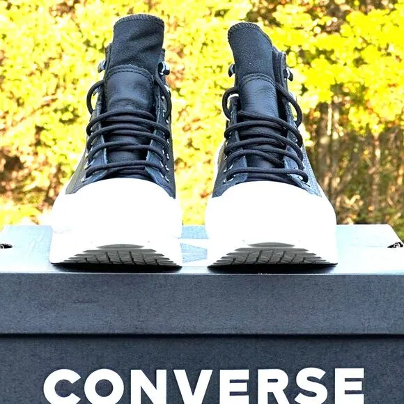 NEW Converse Unisex Waterproof Leather Lugged 2.0 Casual Sneaker - Womens 6.5