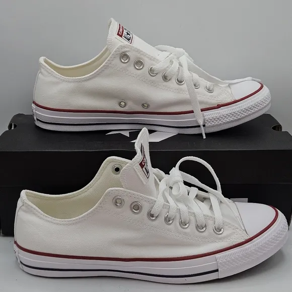 New Converse white Chuck Taylor All Star Low Sneakers women 10.5 / mens 8.5- NIB