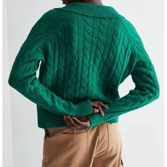 NEW CRESCENT vivian pretzel knit top sweater in green
