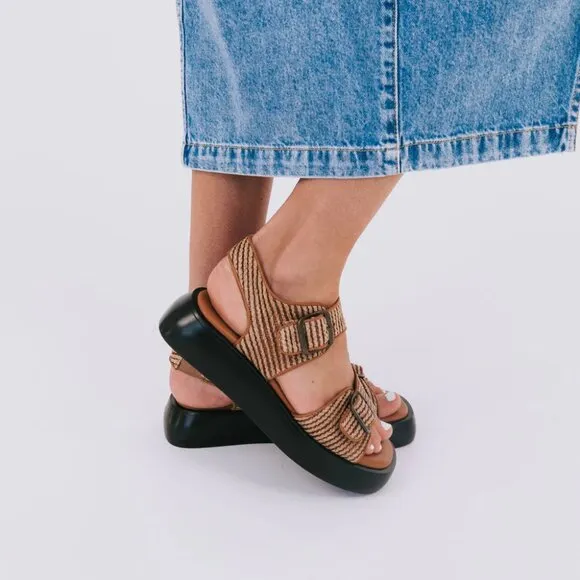 new FREE PEOPLE Mandi Weave Sandal (252)
