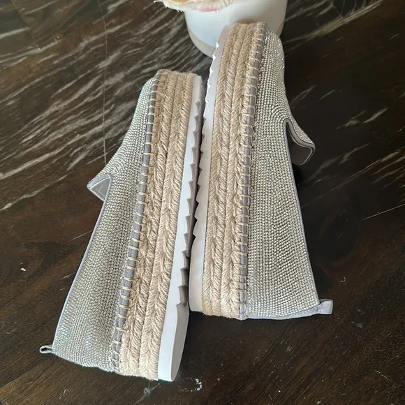 NEW Gianni Bini Kayden Platform Rhinestone Espadrille loafers women size 6