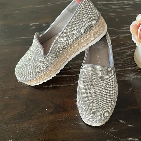 NEW Gianni Bini Kayden Platform Rhinestone Espadrille loafers women size 6