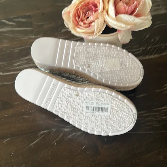 NEW Gianni Bini Kayden Platform Rhinestone Espadrille loafers women size 6