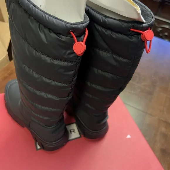 New Hunter Women's Boots 9 Intrepid Tall Snow Quilted BLACK Insulated Waterproof