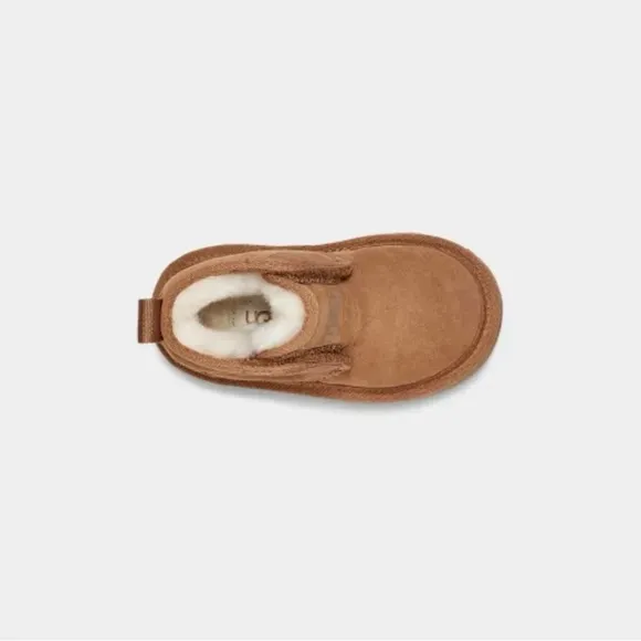 New in box UGG kids EZ-fit boots