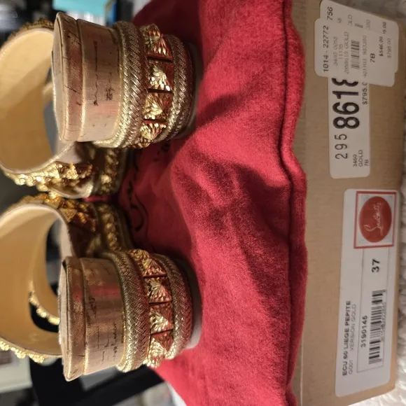 NEW IN THE BOX - Christian Louboutin Gold Studded Women's Sandals