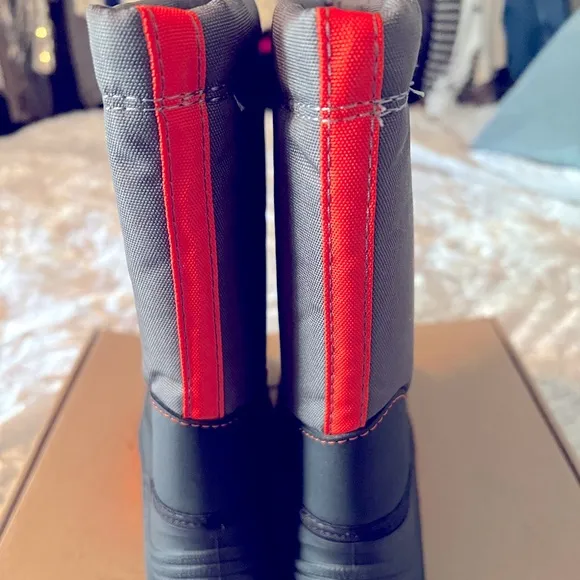 NEW KAMIK ROCKET WINTER WATERPROOF LITTLE KIDS BOOTS