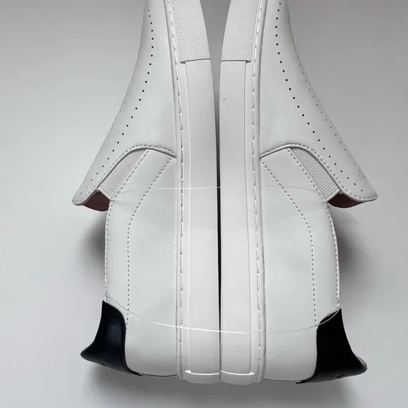 NEW KATE SPADE NEW YORK Andy Sneakers White Slip On  SZ-8