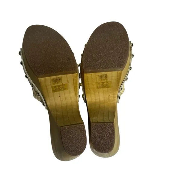 NEW Kelsi Dagger Brooklyn Dreamer Studded Wooden Sandals 6.5