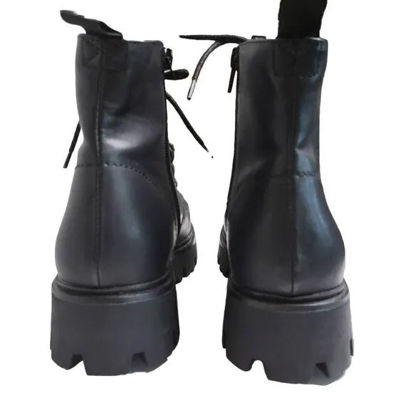 NEW Madden Girl Stantton Black Boot Size 8 Y2K Chunky Hiking Lug Combat Lace Up