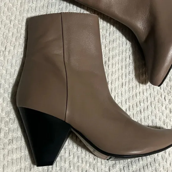 🖤New Marcella New York Leo Ankle Boots🖤