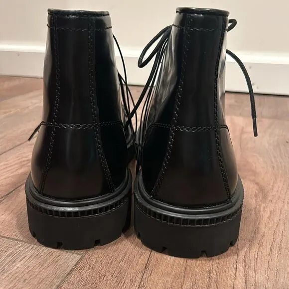 NEW Men’s Express Black lace up Leather Chunky Boots. NWT Sz 9