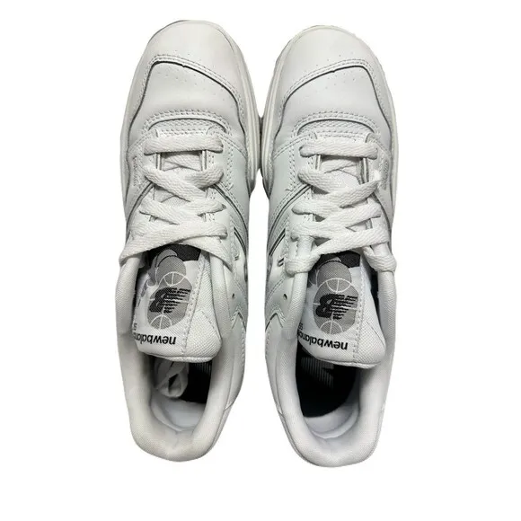 NEW New Balance 550 Big Kids Size 4.5 Low Top Basketball Sneakers White &amp; Gray