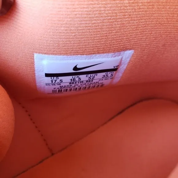 NEW Nike Airmax Audacity 2016 Orange/Gray sz17.5