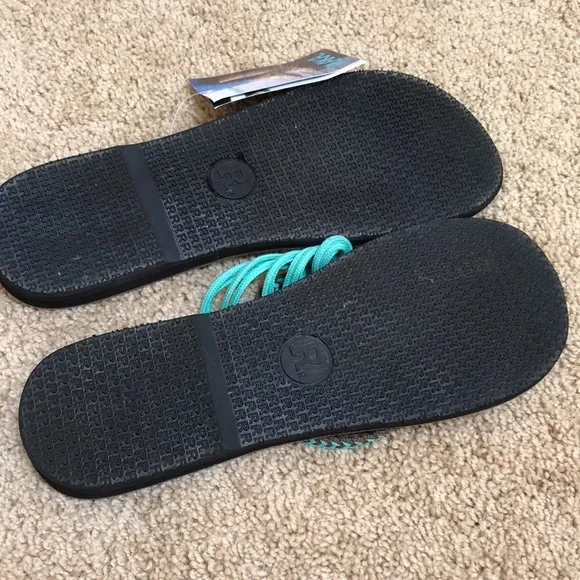 New! Plaka turquoise SZ 10 hand woven beach  sandals .