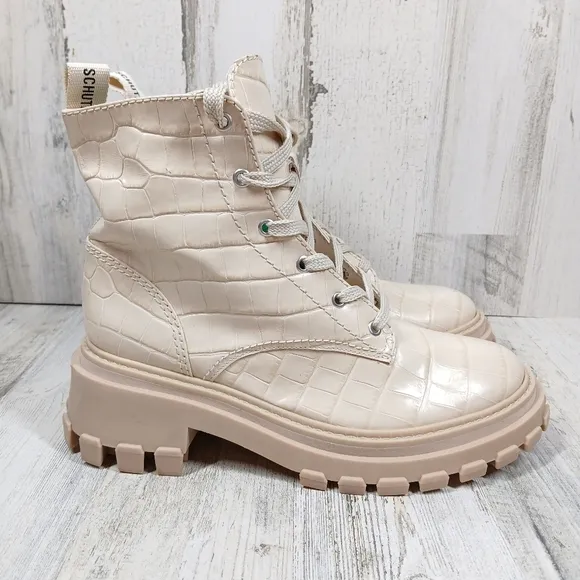 New SCHUTZ Orly Cream High-Top Combat Boots Chunky Sole and Lace-Up Design #1206