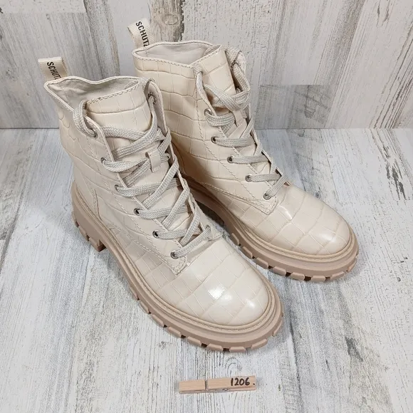 New SCHUTZ Orly Cream High-Top Combat Boots Chunky Sole and Lace-Up Design #1206
