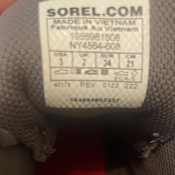 New Sorel Out And About Rain Waterproof Boots Pink and Black Size 3