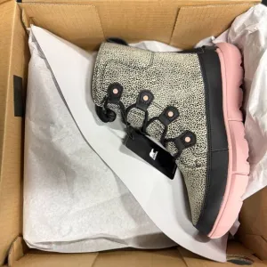 New Sorel Youth Explorer Lace Waterproof Boots 7 Chalk Black