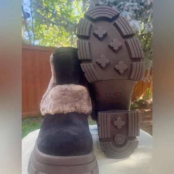 NEW UGG Brooklyn Sunburst 1145710 Black Suede &amp; Shearling Platform Chelsea Boots
