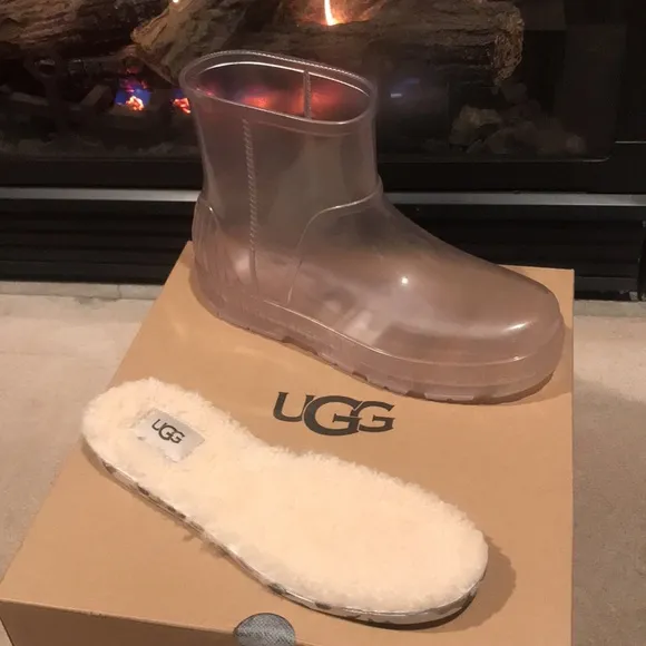 new UGG Clear Rain Boots removablesheepskin insole Branded Platform Driz…