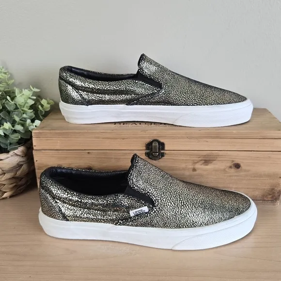 NEW Vans 8 Classic Slip On Metallic Gold Dots Low Top Sneakers SK8 Shoes 9.5