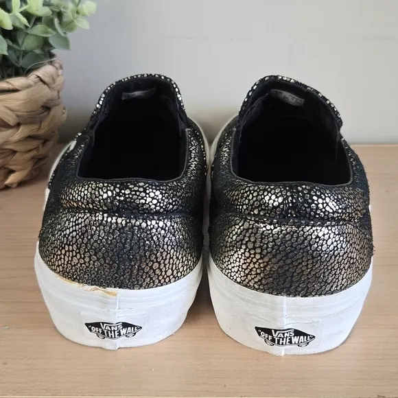 NEW Vans 8 Classic Slip On Metallic Gold Dots Low Top Sneakers SK8 Shoes 9.5